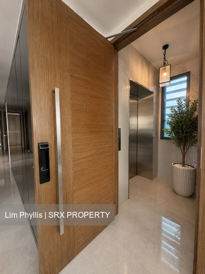 8 Saint Thomas (D9), Condominium #596579381